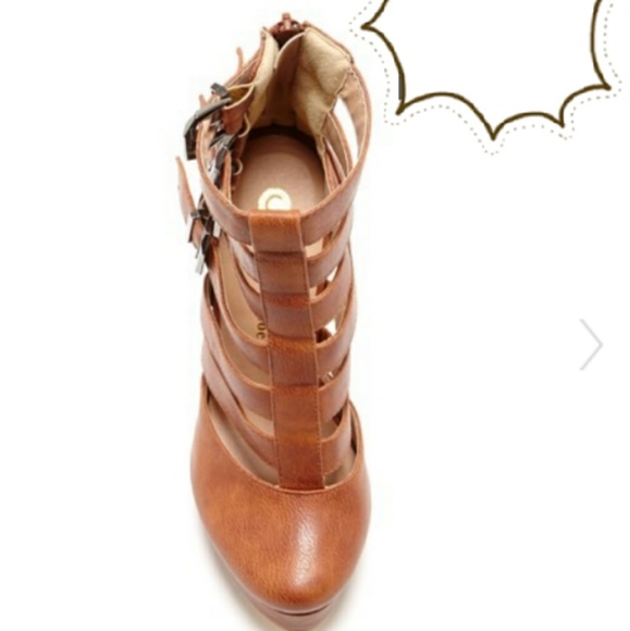 TANGY Cage Buckle Platform Stilleto Booties - Picture 2 of 7